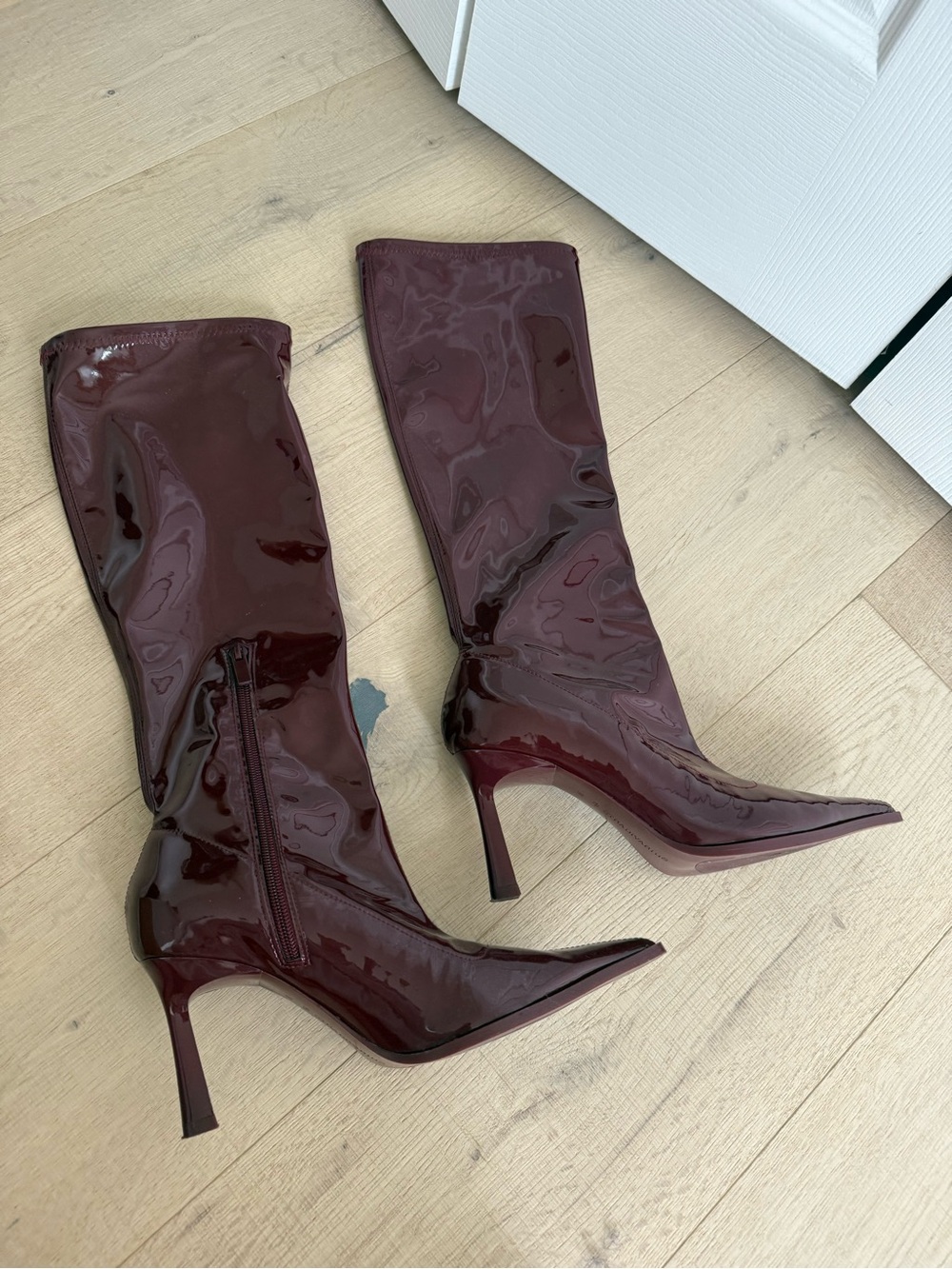 stradivarius Patent Pointed Knee-High Boots in Deep Wine